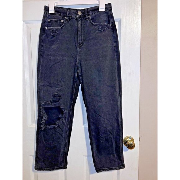 AMERICAN EAGLE Womens Black Wash Distressed Mom Straight Jeans Size 6 Short - Picture 1 of 15
